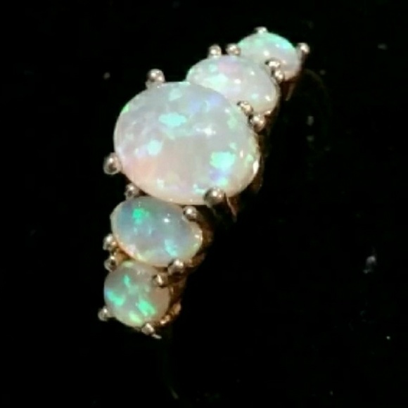 Opal ring - Picture 4 of 4